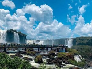 Cataratas do Iguaçu: The Brazilian Wonders